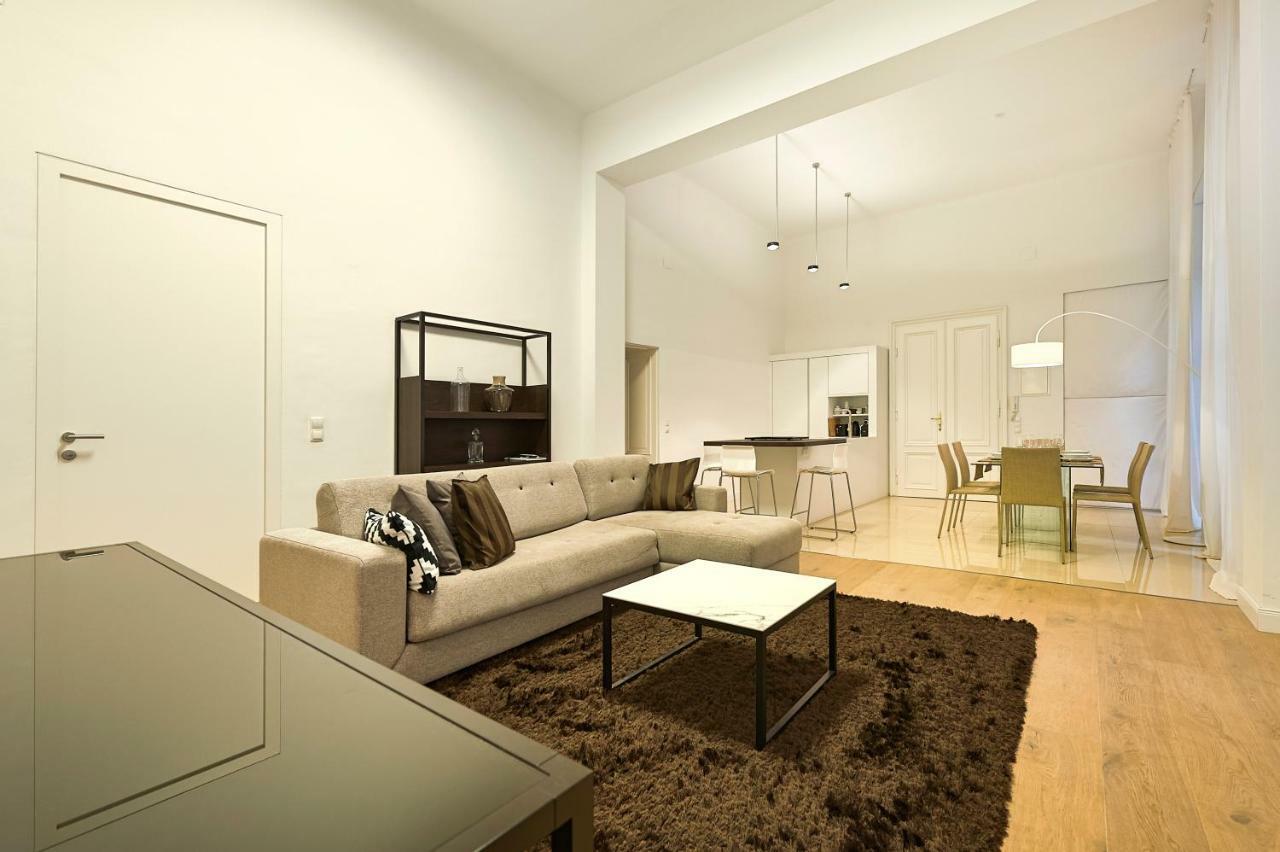וינה Central Luxury Apartment מראה חיצוני תמונה