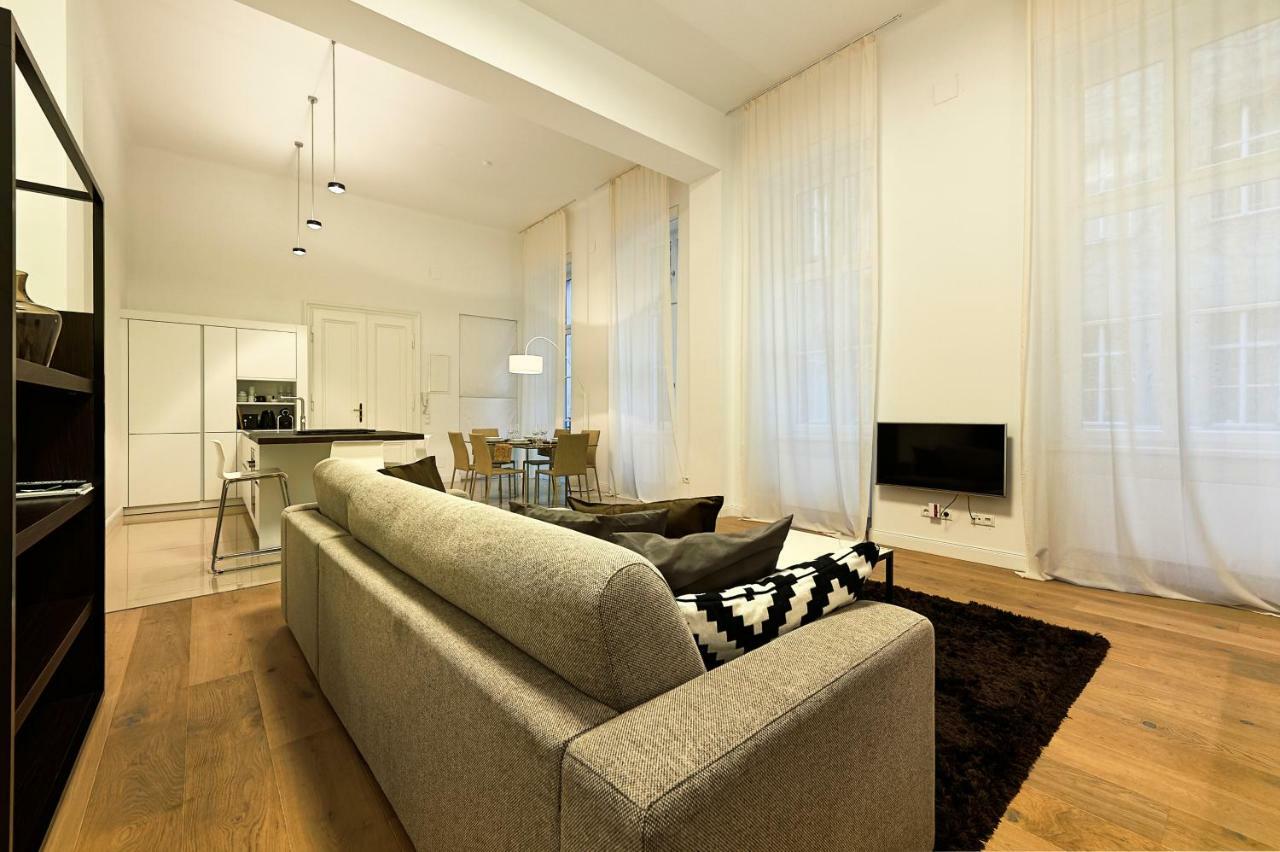 וינה Central Luxury Apartment מראה חיצוני תמונה